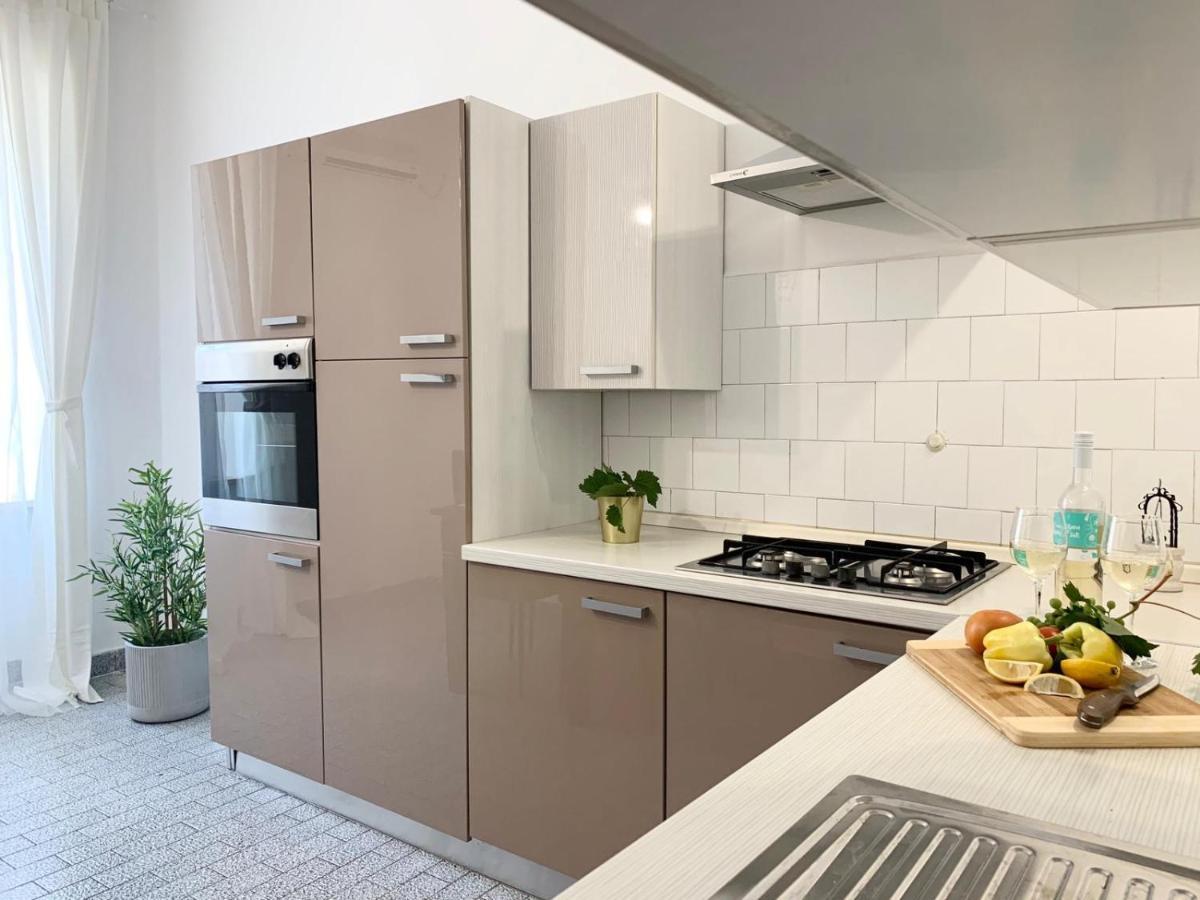 Ra City Garden Suite Pula Bagian luar foto