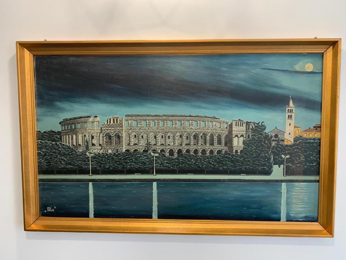 Ra City Garden Suite Pula Bagian luar foto