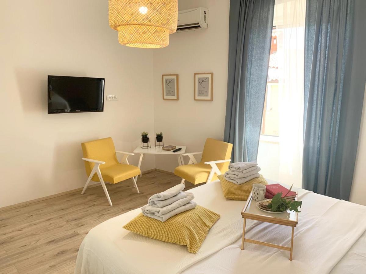 Ra City Garden Suite Pula Bagian luar foto